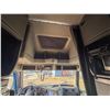 Image 15 : REPO: 2023 VOLVO VNL 860