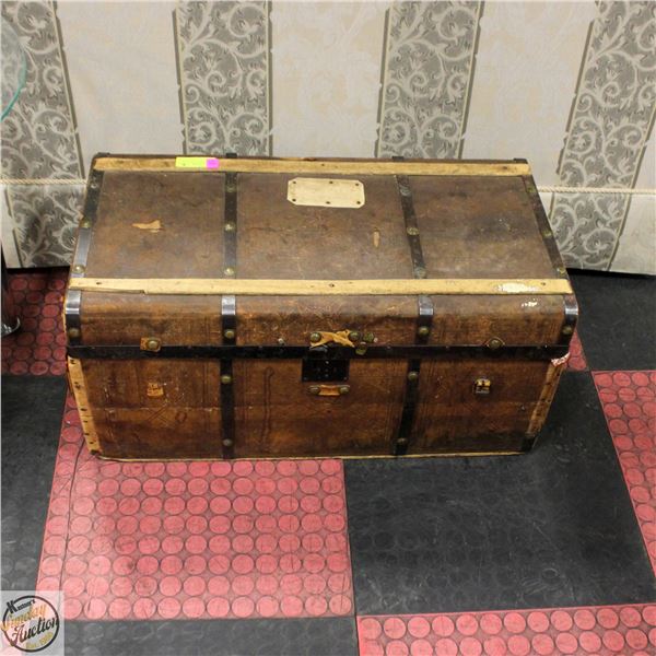 STEAMER TRUNK FROM IRELAND TO CANADA 1818