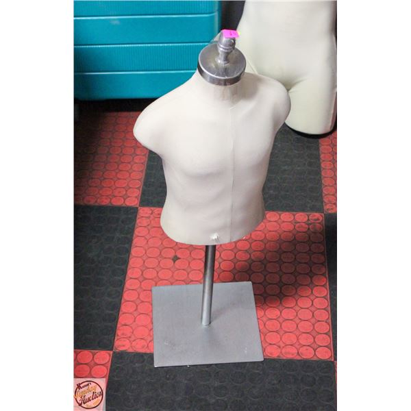 CHILDRENS SIZE MANNEQUIN SQUARE METAL BASE H-30"