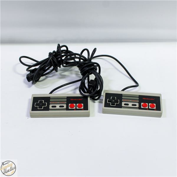 2 ORIGINAL NINTENDO CONTROLLERS