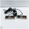 Image 1 : 2 ORIGINAL NINTENDO CONTROLLERS