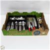 Image 1 : 47-PIECE FLATWARE & VARIOUS KNIVES INCL.