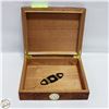 Image 1 : BURLED CIGAR HUMIDOR BOX & CIGAR CUTTER