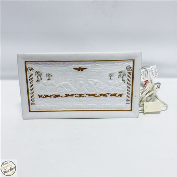ESTATE PORCELAIN "THE LAST SUPPER" LIGHT UP