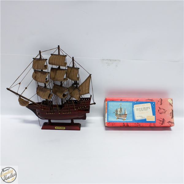 VINTAGE MAYFLOWER WOOD SHIP & SANTA