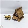 Image 1 : ESTATE HANDMADE WOODEN CABIN TRINKET