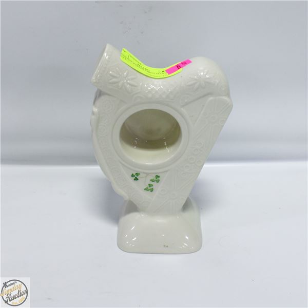 DONEGAL PARIAN CHINA MANTEL PIECE 9" TALL