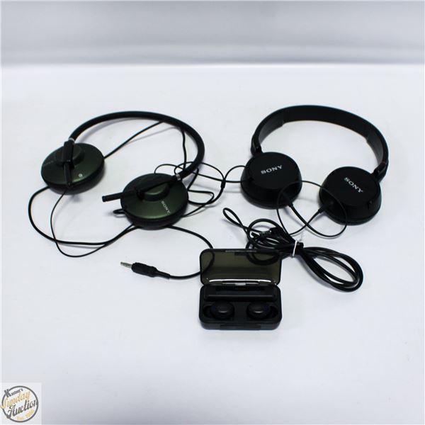 2 PAIRS OF SONY HEADPHONES + 1 PAIR OF