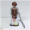 Image 1 : GAS PUMP TABLE TOP DECOR PIECE