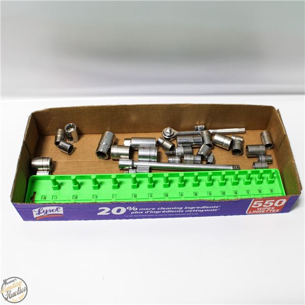 FLAT OF ASSORTED SOCKETS