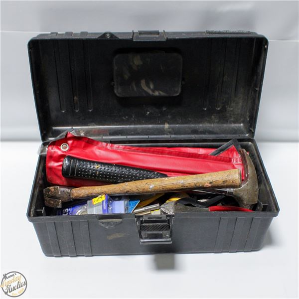 PLASTIC TOOLBOX WITH CONTENTS