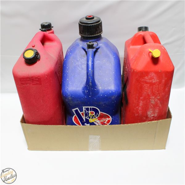 ESTATE BOX WITH 3 LARGE GAS JERRY CANS -