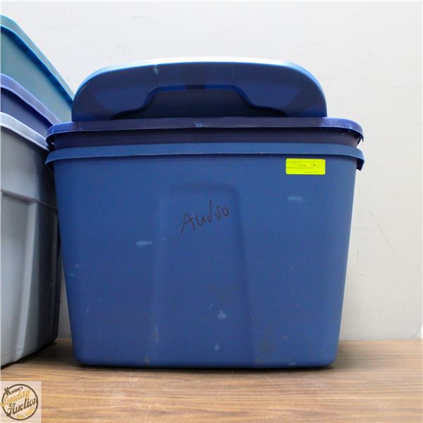 LOT OF RUBBERMAID BINS & LIDS