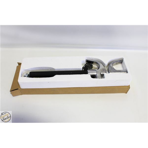 AUTO STEERING WHEEL LOCK WITH 3 KEYS NEW