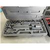 Image 5 : 4 PARTIAL BIT AND SOCKET SETS