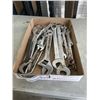 Image 1 : TRAY OF ADJUSTABLE WRENCHES