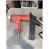 Image 2 : MASTERCRAFT ELECTRIC IMPACT WRENCH AND FLOORING NAILER