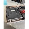 Image 3 : 2 CB RADIOS