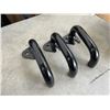 Image 5 : DRUM PUMP, ROD BENDER AND METAL STEP BRACKETS