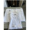 Image 4 : 6 NEW WHITE AND BLACK LONG SLEEVE SHIRTS - SIZE LARGE