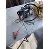 Image 2 : 2 EXTENSION CORDS AND INFLATOR