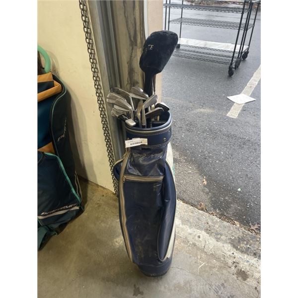 VINTAGE GOLF CRAFT IRON AND CLUB SET WITH BAG