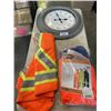 Image 1 : NEW SAFTEY CLOTHING AND DECORATIVE WEALL CLOCK