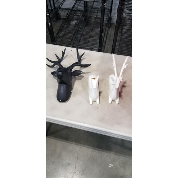DEER WALL HANGING, AND 2 SMALL DEER DECOR, ONE IS BROKEN OFF, PIECE INCLUDED