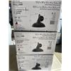 Image 2 : 3 HAMPTON BAY MEDIUM EXTERIOR WALL LAMPS