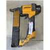 Image 3 : BOSTITCH AIR NAILER AND 2 BOSTICH STAPLERS