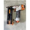 Image 4 : 3 AIR NAILERS
