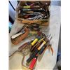 Image 4 : TOOL BOX AND TRAY OF ASSORTED HAND TOOLS