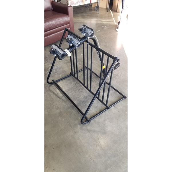 HITCH MOUNT BIKE RACK AND BIKE STAND