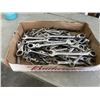 Image 2 : TRAY OF ASSORTED WRENCHES