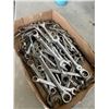 Image 3 : TRAY OF ASSORTED WRENCHES