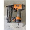 Image 2 : BOSTITCH AND RIDGID FINISH NAILERS