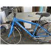 Image 4 : BLUE DEVINCI BIKE