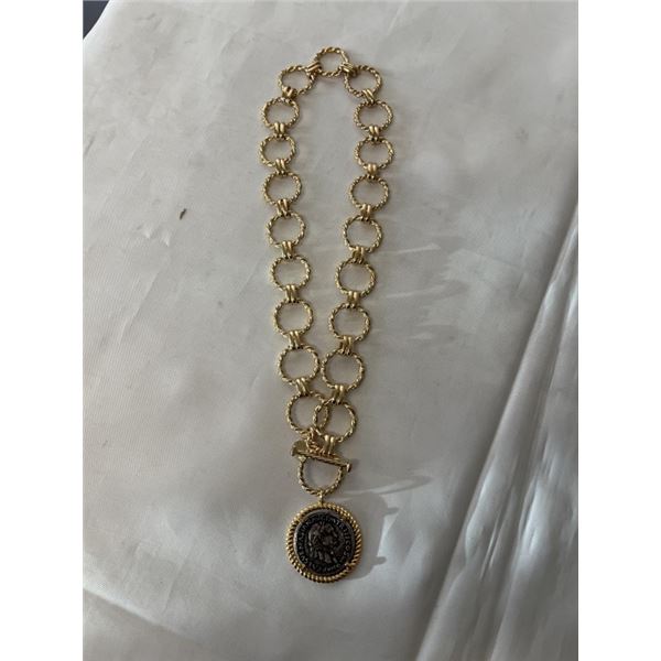 GOLD GUILDED LINK CHAIN NECKLACE W/ ROMA COIN PENDANT, MARKED BRONZE ITALY DYADEMA 18" LENGTH