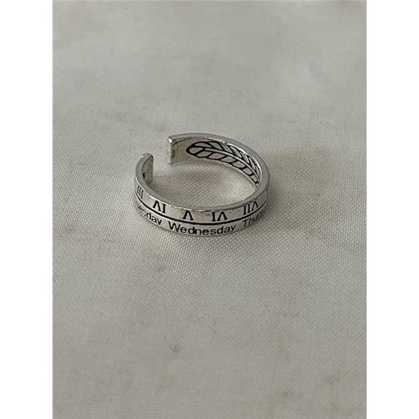 STERLING SILVER OPEN PINKY RING BAND , ENGRAVED DAYS OF THE WEEK AND 12 ROMAN NUMERALS MARKED S925 S