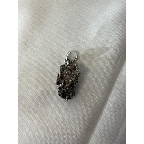 LARGE HAND CRAFTED STERLING SILVER W/ STONE PENDANT 1/2" LENGTH MARKED SJ 925