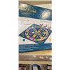 Image 2 : HASBRO TRIVIAL PURSUIT CLASSIC EDITION BOARD GAME