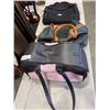 Image 1 : PET CARRIER, BOWMORE WHISKEY BAG AND AMERICAN TOURISTER TRAVEL BAG