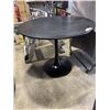 Image 1 : BLACK ROUND PEDESTAL TABLE
