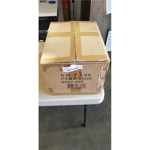 CASE OF 300 NEW HAND WARMER HEAT PACKS