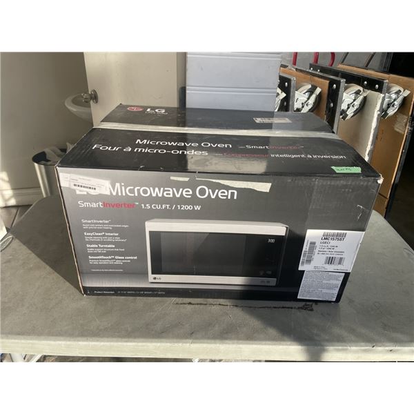 LG 1.5 CUBIC FOOT 1200 W MICROWAVE OVEN WORKING