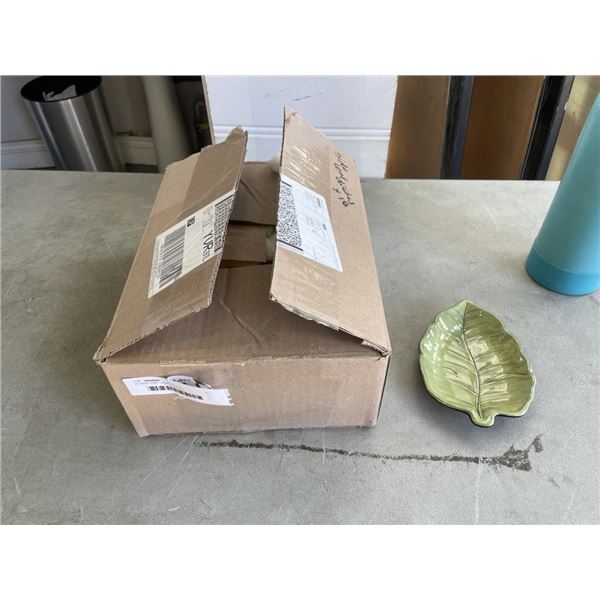 18 NEW SIDE "LEAF" PLATES