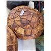 Image 3 : 3 VINTAGE LEATHER HASSOCKS