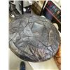 Image 4 : 3 VINTAGE LEATHER HASSOCKS