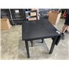 Image 3 : DROP SIDE DINETTE TABLE AND 2 CHAIRS