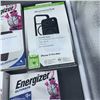 Image 5 : ENERGIZER WIRELESS CHARGER WITH ENERGIZER POWER BANK AND IPHONE CASES RETAIL $150